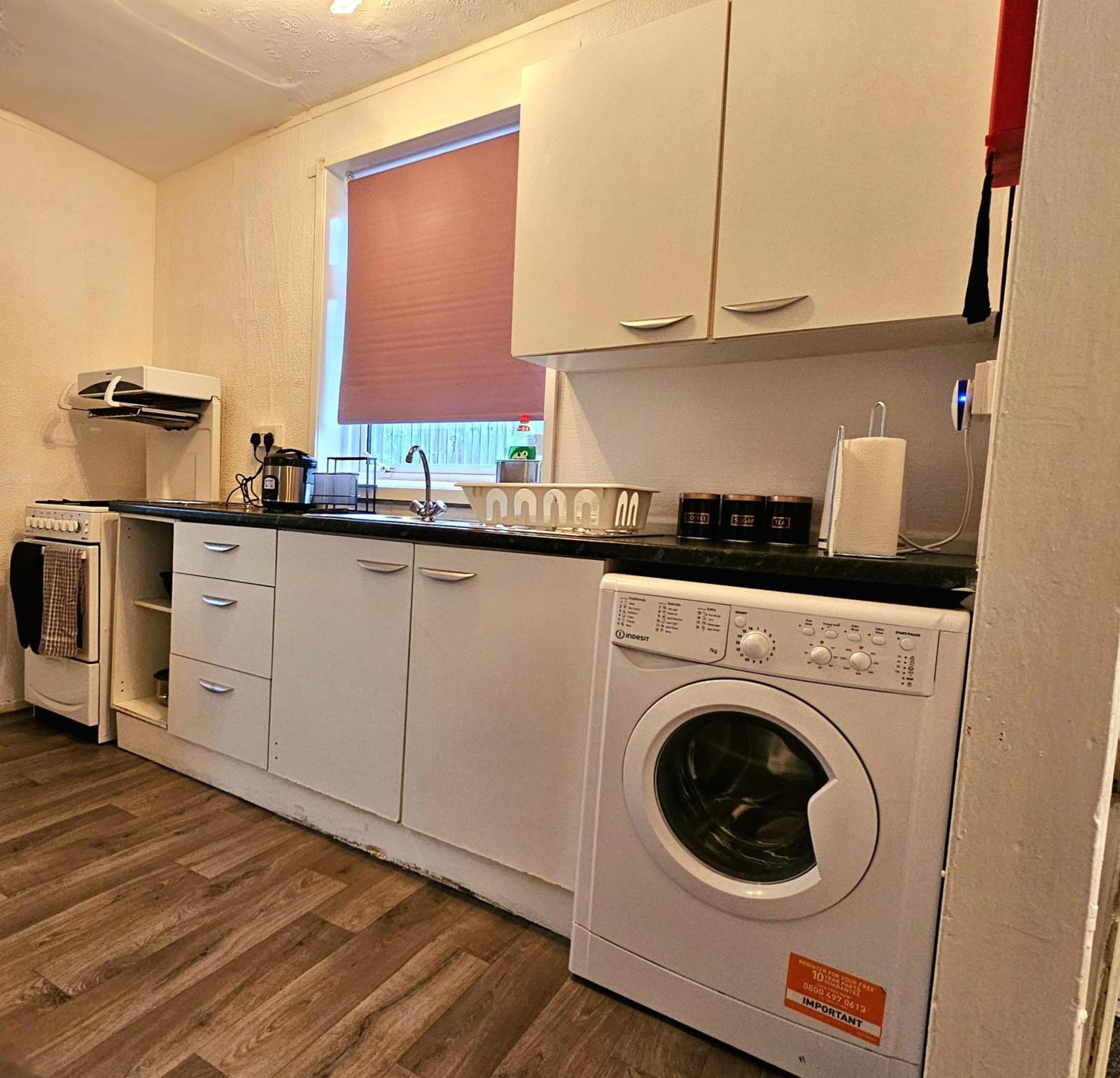 Cozyhome-3Br-5Guest#Netflix#Parking#Garden Nottingham Ngoại thất bức ảnh