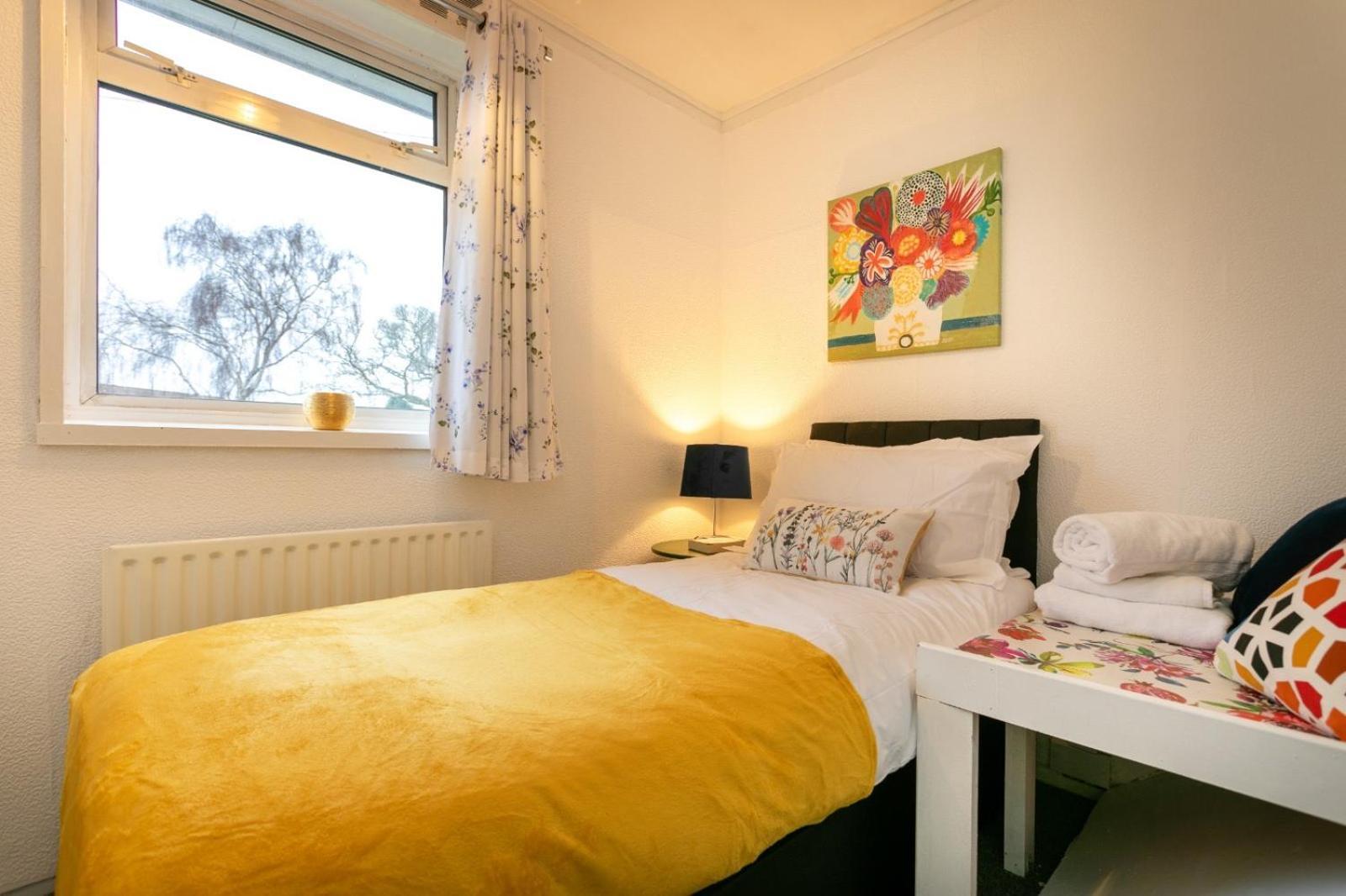 Cozyhome-3Br-5Guest#Netflix#Parking#Garden Nottingham Ngoại thất bức ảnh