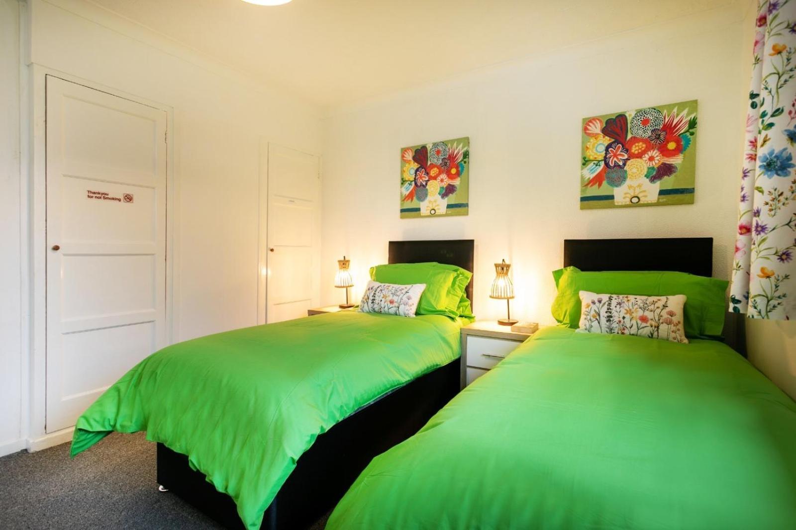 Cozyhome-3Br-5Guest#Netflix#Parking#Garden Nottingham Ngoại thất bức ảnh