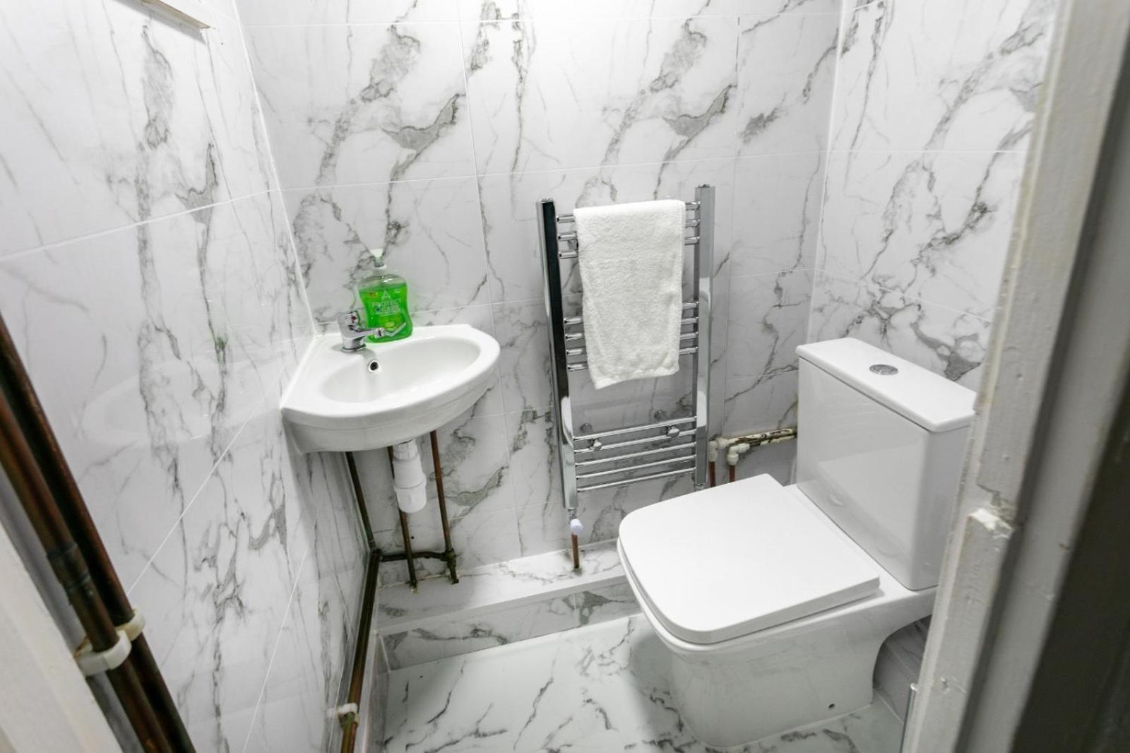 Cozyhome-3Br-5Guest#Netflix#Parking#Garden Nottingham Ngoại thất bức ảnh